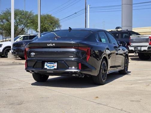 2025 Kia K4 GT-Line Turbo