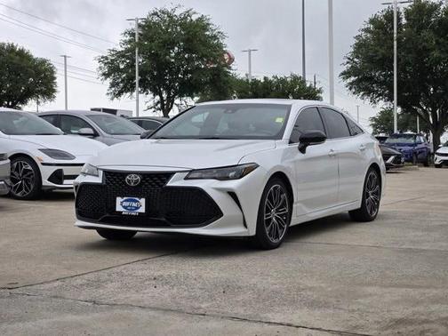 2019 Toyota Avalon XSE