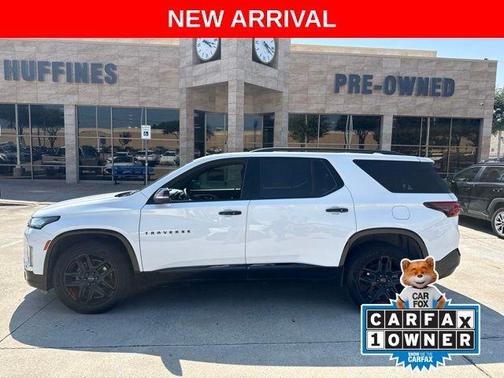 Summit White 2023 Chevrolet Traverse Premier