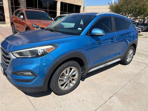 Caribbean Blue 2017 Hyundai TUCSON SE Plus