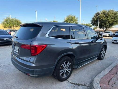 Modern Steel Metallic 2016 Honda Pilot EX-L