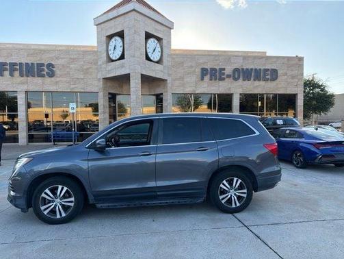 Modern Steel Metallic 2016 Honda Pilot EX-L