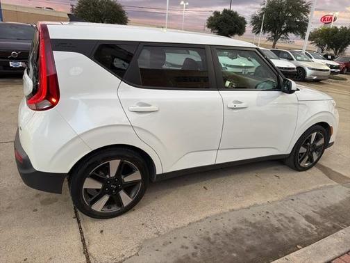 2020 Kia Soul EX