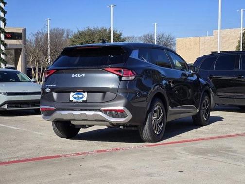 2025 Kia Sportage Hybrid LX