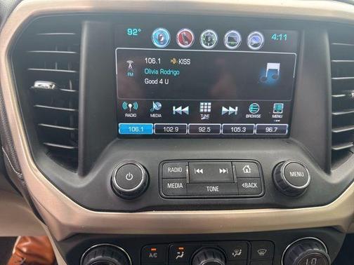 White Frost Tri-Coat 2019 GMC Acadia Denali