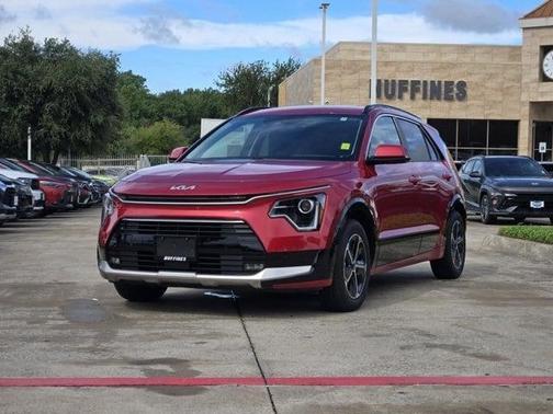 2023 Kia Niro SX