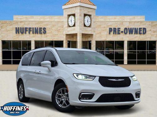 Bright White Clearcoat 2021 Chrysler Pacifica Touring