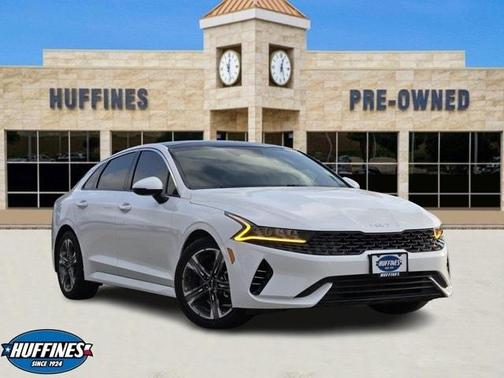 2022 Kia K5 EX