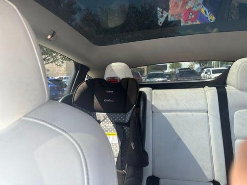 Pearl White Multi 2022 Tesla Model Y Long Range