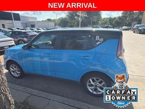 Surf Blue 2023 Kia Soul S