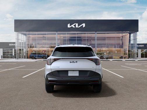 Glacial White Pearl 2026 Kia Sportage X-Line