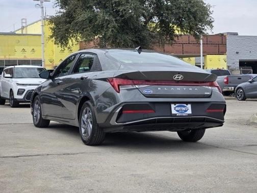 2025 Hyundai ELANTRA HEV Blue