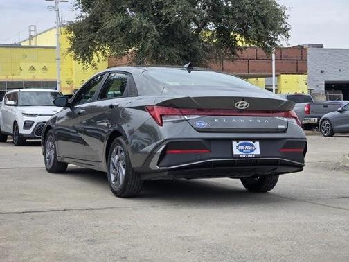 2025 Hyundai ELANTRA HEV Blue