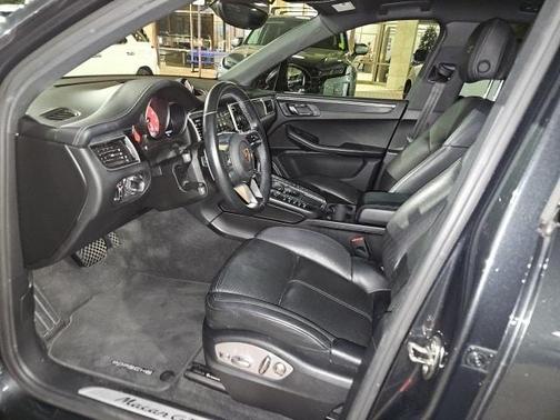 2017 Porsche Macan GTS