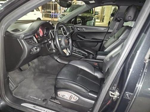 2017 Porsche Macan GTS