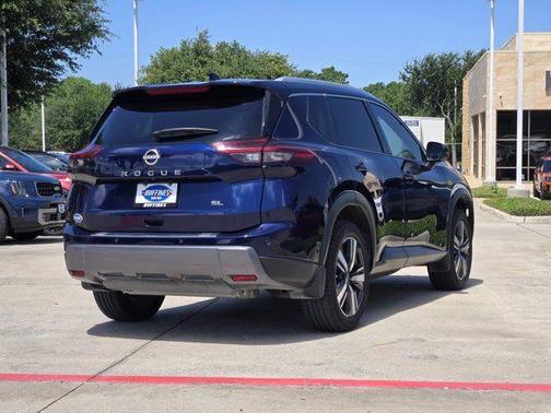 Deep Ocean Blue 2024 Nissan Rogue SL