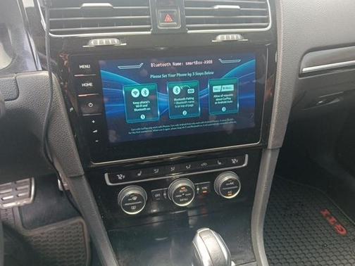 2016 Volkswagen Golf GTI Autobahn w/ Performance 4-Door