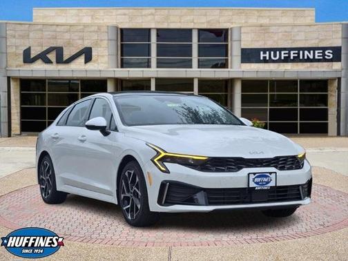 2025 Kia K5 EX