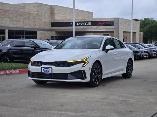 2025 Kia K5 EX