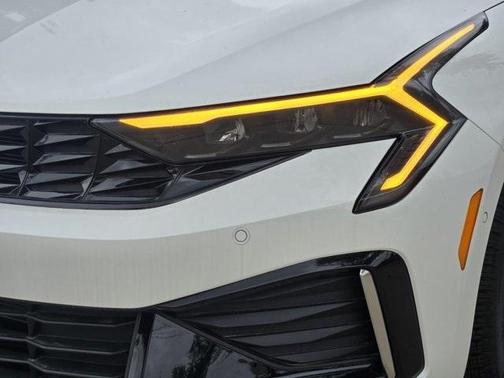 2025 Kia K5 EX