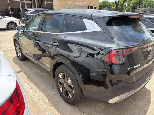 Fusion Orange 2026 Kia Sportage Hybrid LX