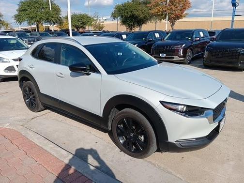 2025 Mazda CX-30 Select
