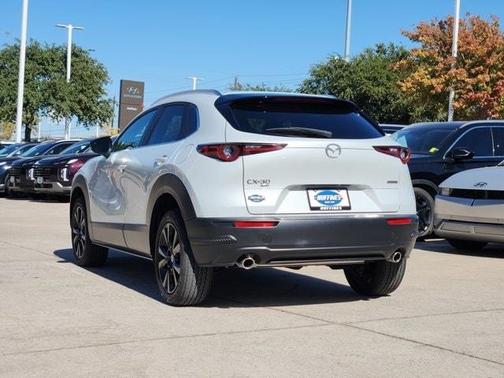 2025 Mazda CX-30 Select