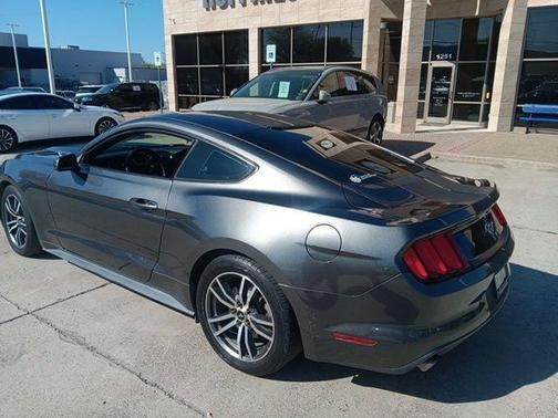 2015 Ford Mustang V6