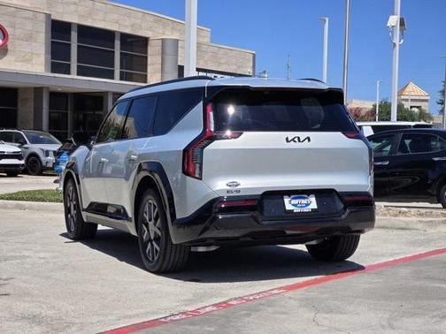 2026 Kia EV9 Land