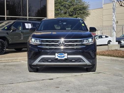2022 Volkswagen Atlas Cross Sport 2.0T SE w/Technology