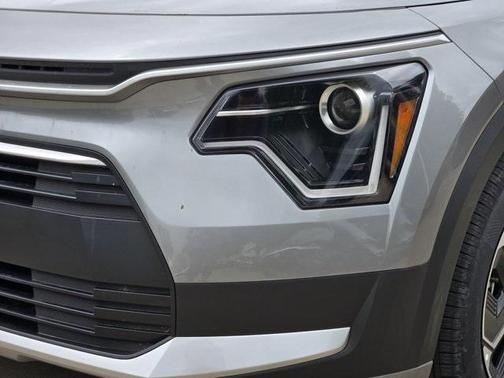 2025 Kia Niro EX