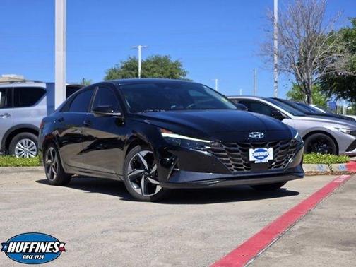 Onyx Black 2023 Hyundai ELANTRA Limited