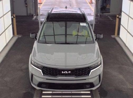 Wolf Gray 2023 Kia Sorento SX