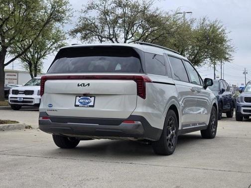2025 Kia Carnival SX Prestige