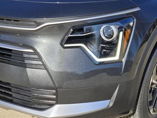 2025 Kia Niro EX