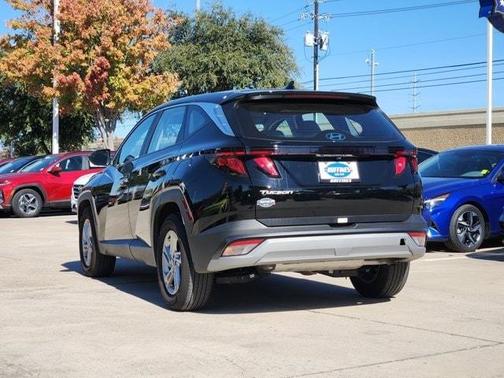 2025 Hyundai TUCSON SE