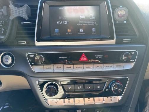 2018 Hyundai SONATA SEL