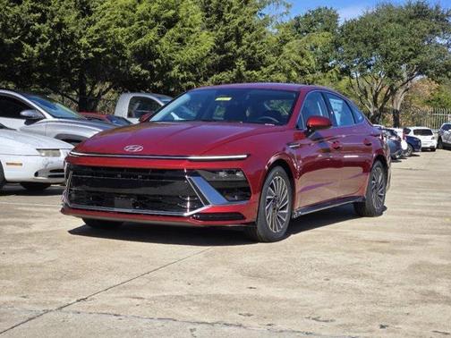 2025 Hyundai SONATA Hybrid SEL