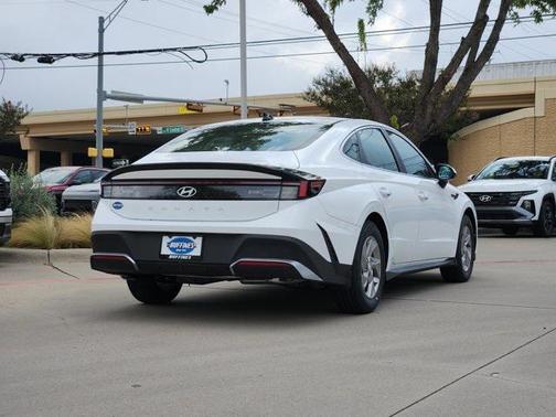 2026 Hyundai SONATA SE