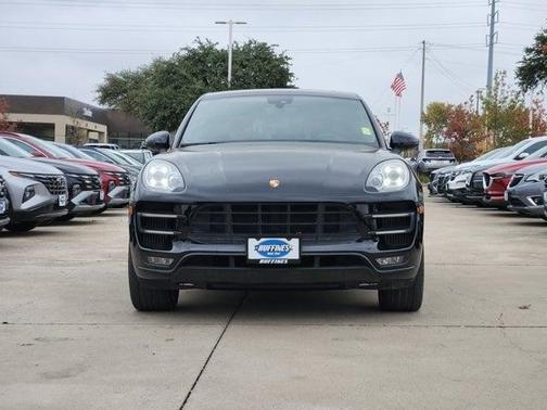 2018 Porsche Macan Turbo