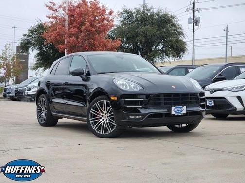 2018 Porsche Macan Turbo