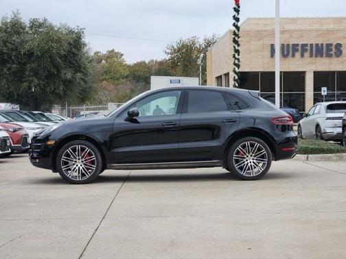 2018 Porsche Macan Turbo