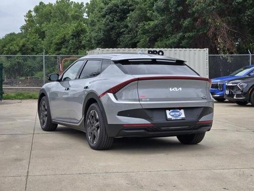 2025 Kia EV6 Light Long Range