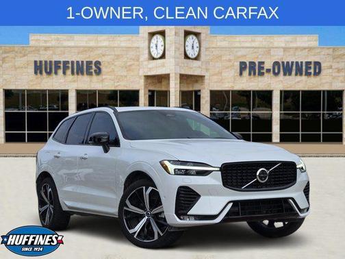 Crystal White Metallic 2023 Volvo XC60 B5 Ultimate Dark Theme