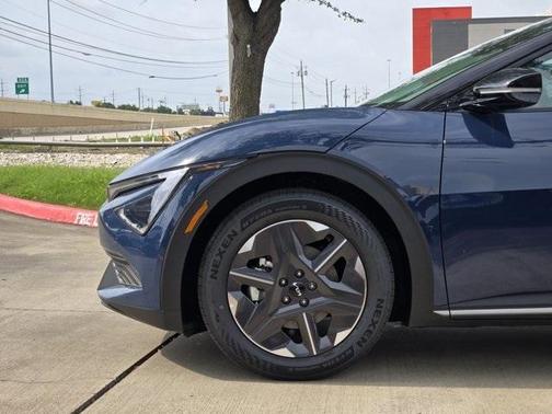 2025 Kia EV6 Light Long Range