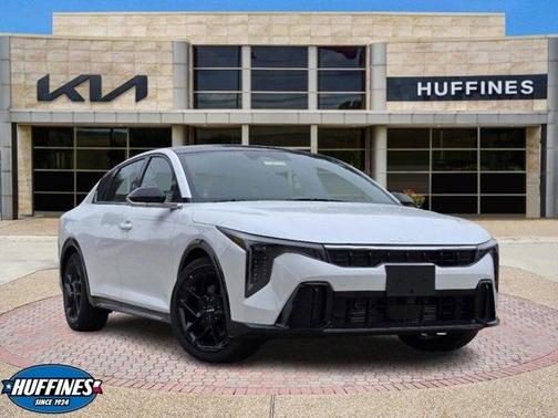 2025 Kia K4 GT-Line Turbo