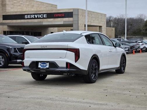 2025 Kia K4 GT-Line Turbo