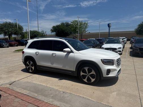Polar White 2024 Mercedes-Benz GLB 250 Base