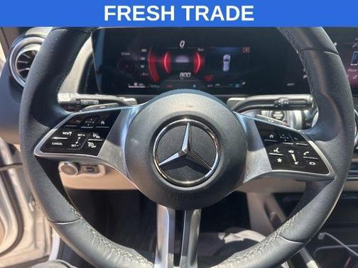 Polar White 2024 Mercedes-Benz GLB 250 Base