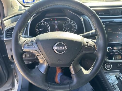 2023 Nissan Murano SL